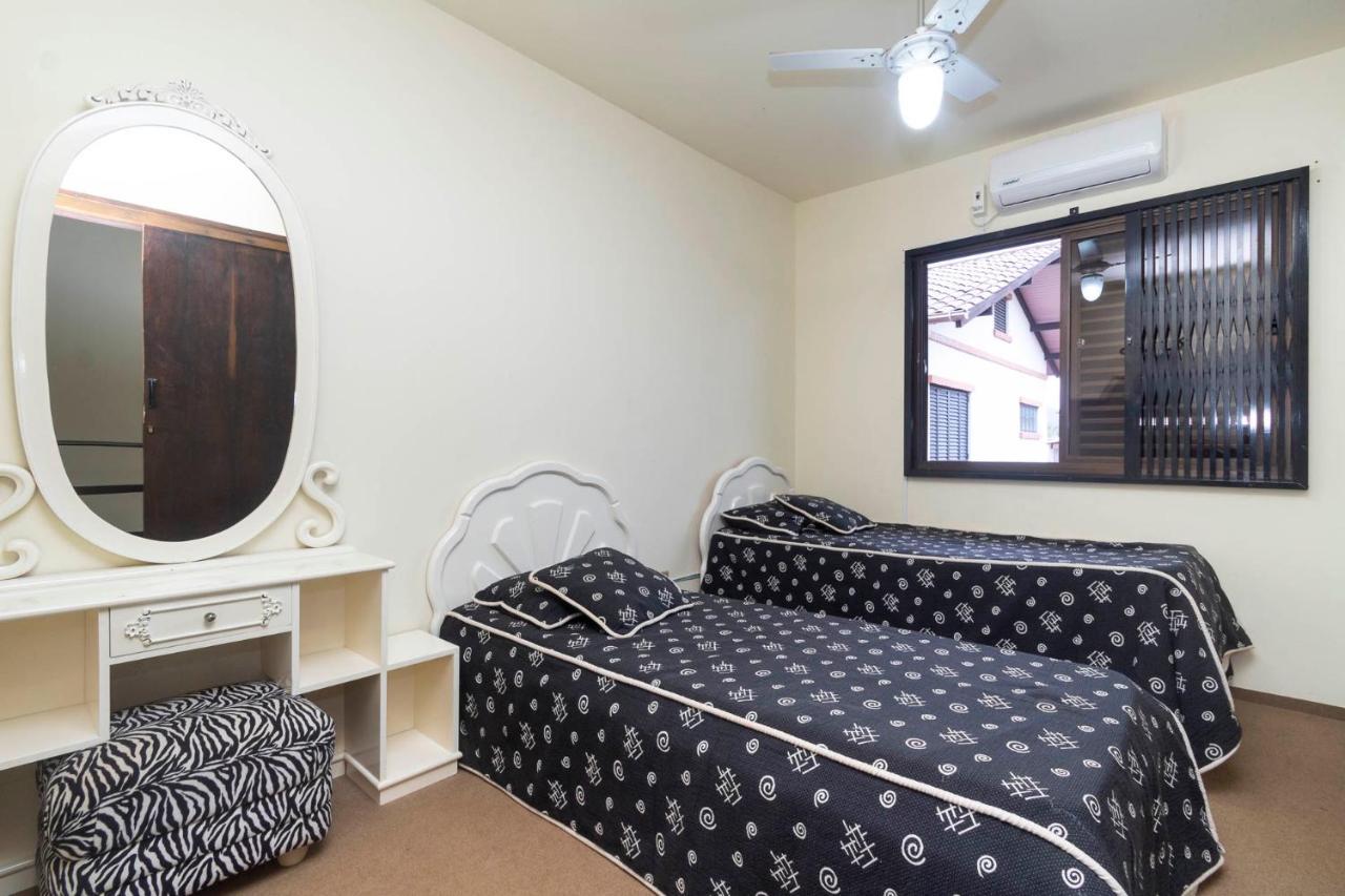 Apartamento Beira Mar Lateral Na Praia De Mariscal 2662 邦比尼亚斯 外观 照片